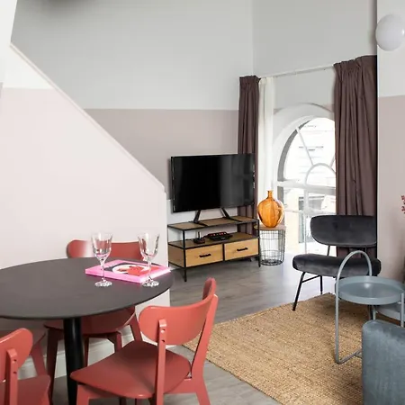 Apartamento Bob W Commercial House *