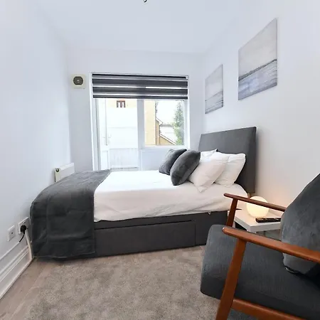Stylish By Luxestays Shepherds Bush *