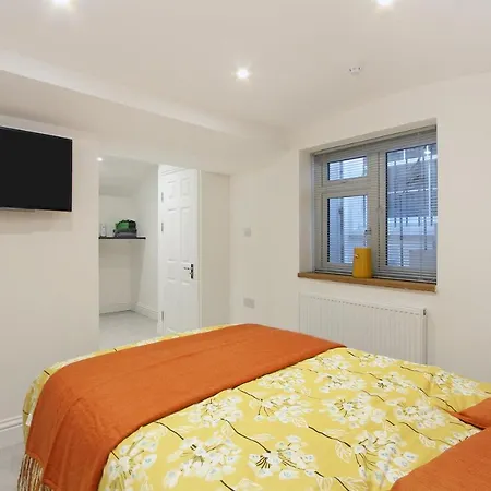 Apartment Splendid Flat In Kensington Olympia