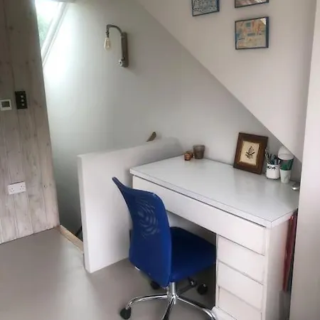 Holiday home Large, Modern, Light, Open Plan Designer House *