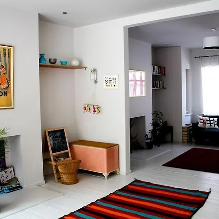 Holiday home Large, Modern, Light, Open Plan Designer House London