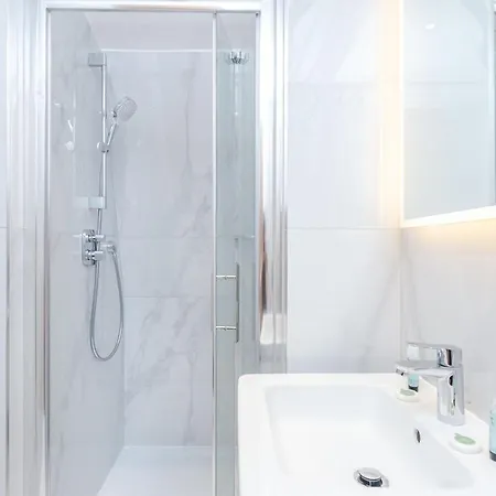 Cleveland Residences Farringdon *