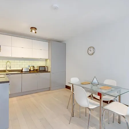 Apartment Farringdon Penthouse Loft By Living London