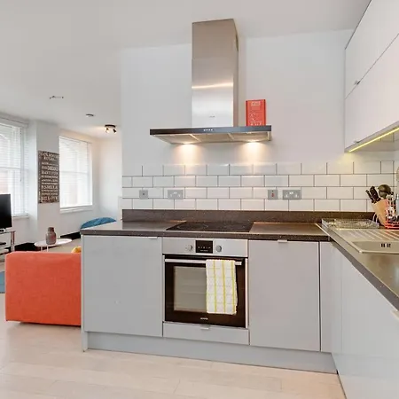 Farringdon Penthouse Loft By Living
