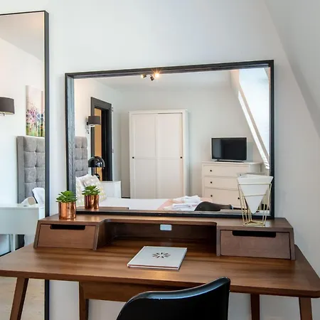 Farringdon Penthouse Loft By Living Apartment *