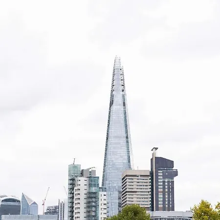 3 Bed Newal * Londra