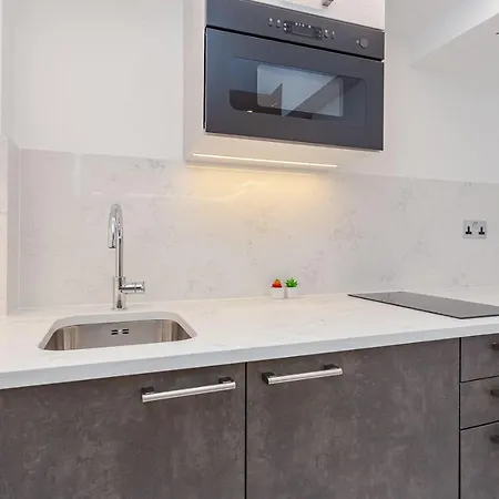 Cleveland Residences Farringdon * London