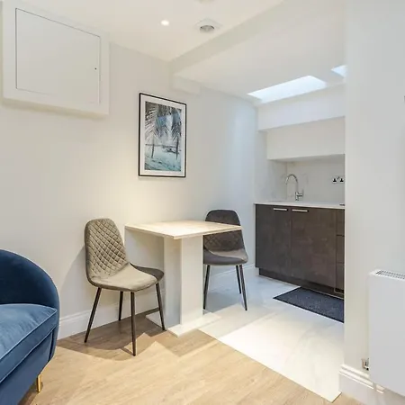 Apartment Cleveland Residences Farringdon