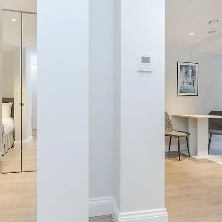 Cleveland Residences Farringdon *