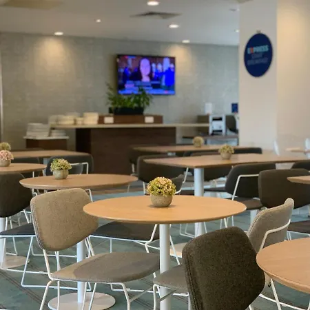 Otel Express Earls Court By Ihg