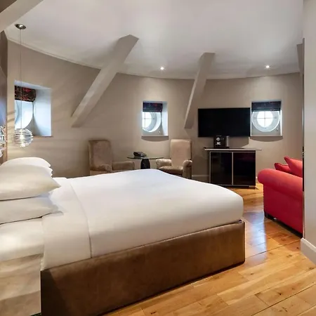Radisson Blu Edwardian Bloomsbury Street Hotel,