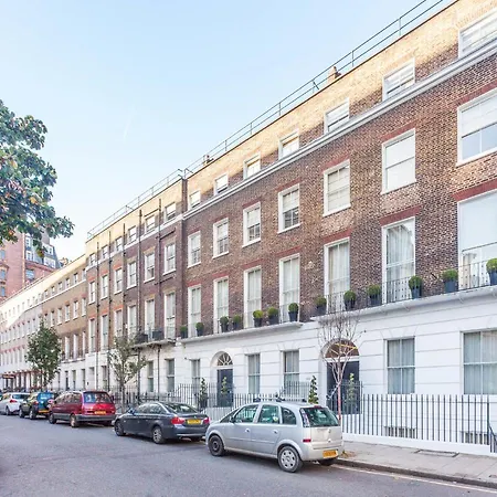 Daire Cleveland Residences Russell Square Londra