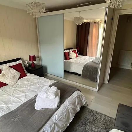 Stunning 3-bed In