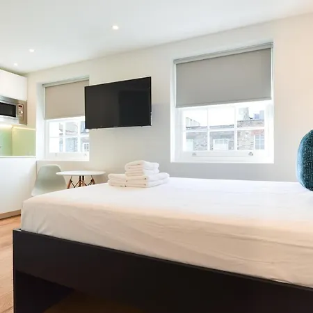 Hotel apartamentowy Sale Place Serviced By Concept