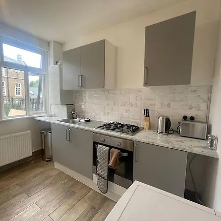 Apartment Cosy 2 Bed In Tower Bridge Road London