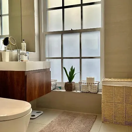 1 Spacious Luxury Bedroom Flat On Oxford St, Next To Selfridges شقة *