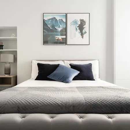 Stunning And Spacious 4 Bed Apr Next To Bricklane London