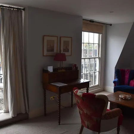 Hotel The Cranley