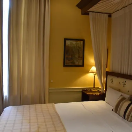 Hotel The Cranley 4*