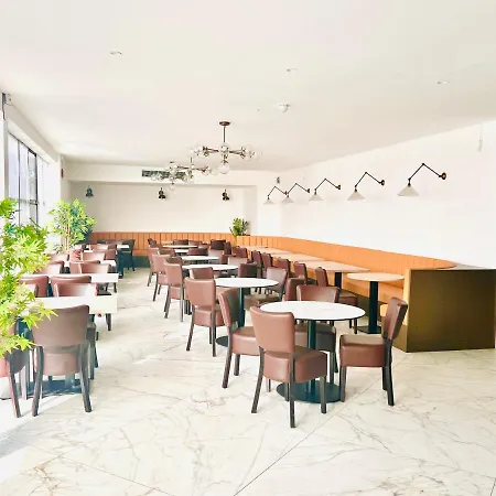 King Solomon Hotel- Golders Hotel 3*