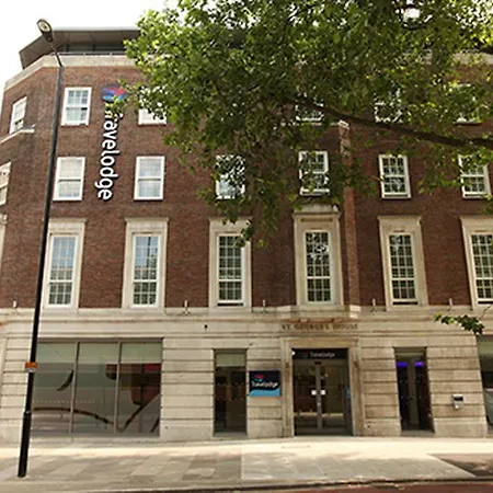 Travelodge Waterloo 3* Londres