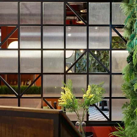 Hotel Hyatt Place East 4*