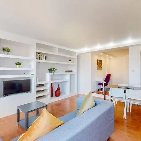 Apartment Stylish 2-bedroom Flat In Bethnal Green London