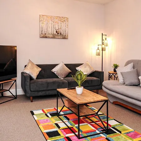 Luxury 5 Star - Parking, Garden, Nr Greater Metro Stations Appartamento Londra