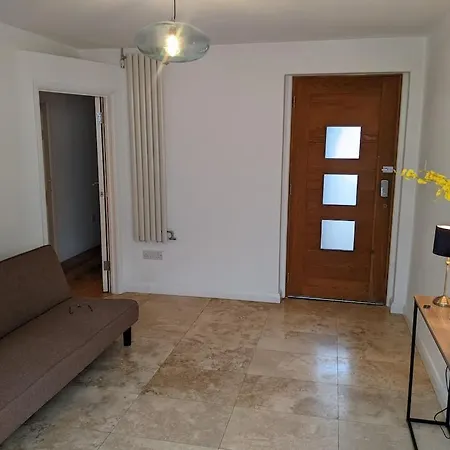 Villa River House With Heated Pool June To Sep & Garden