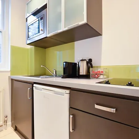 Apartment St House Serviced By Concept *