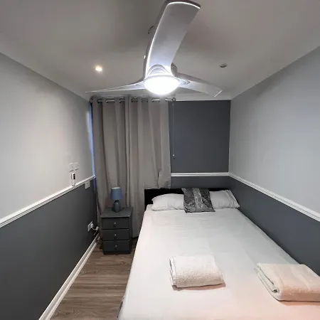 Bed and breakfast The Commongate 3*