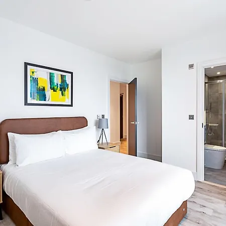 Apartment Icon Tower Flat I North Acton
