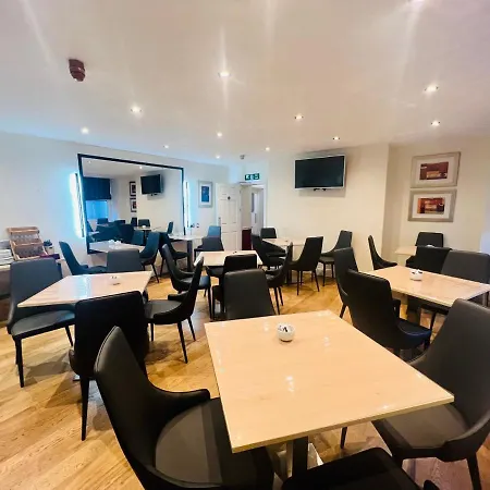 Hotel Cavendish 4*