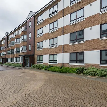 Roomspace Serviced - Kew Bridge Court *