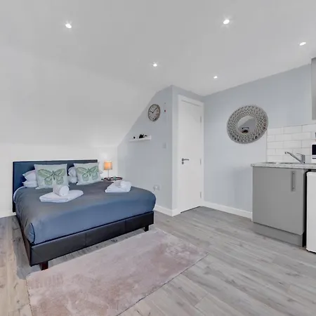 West Drayton Stays Guest house Yiewsley