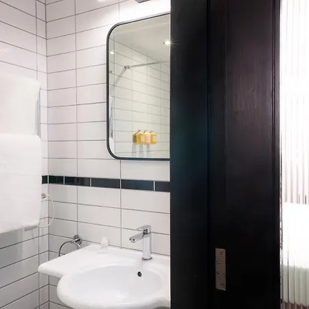 Numa London Bloomsbury Aparthotel 4*