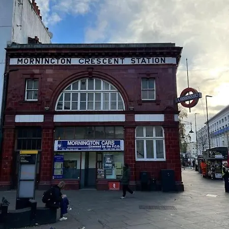 Stylish Studio Camden *