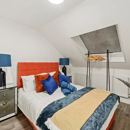 Stunning Westminster New Flats * London