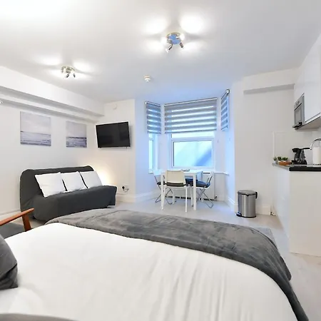Stylish By Luxestays Shepherds Bush * 伦敦