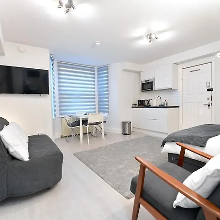 公寓 Stylish By Luxestays Shepherds Bush