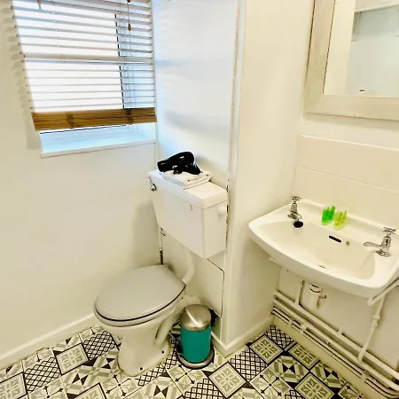 Camden Studio By Dc