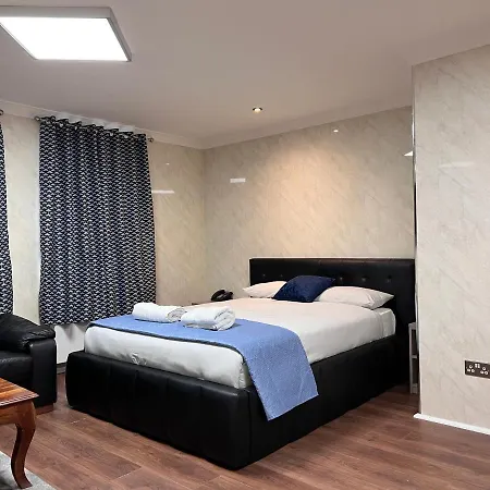 Bed & Breakfast The Commongate 3*