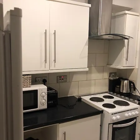 Clapham 1 Apartment London