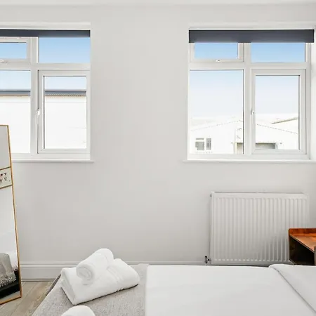 Apartamento Two Bedroom By Dream Key Short Lets & Long Lets Uxbridge- 6 *