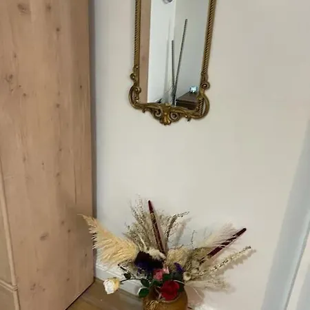Cozy 1 Bed Flat In Canning Town Apartment *