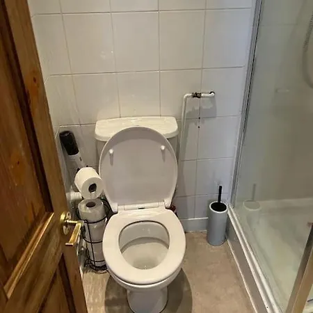 Cozy 1 Bed Flat In Canning Town *
