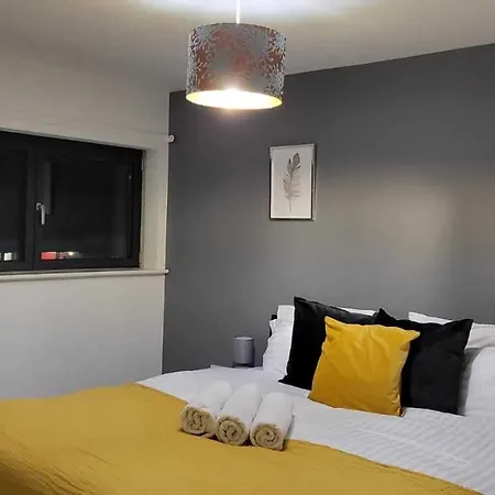 Luxury Gem By Emirates Stadium - Ultimate Fan Experience Apartment *