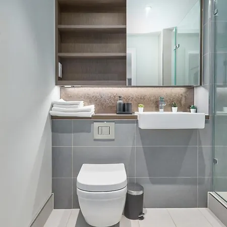 2 Bedroom Luxury With Balcony