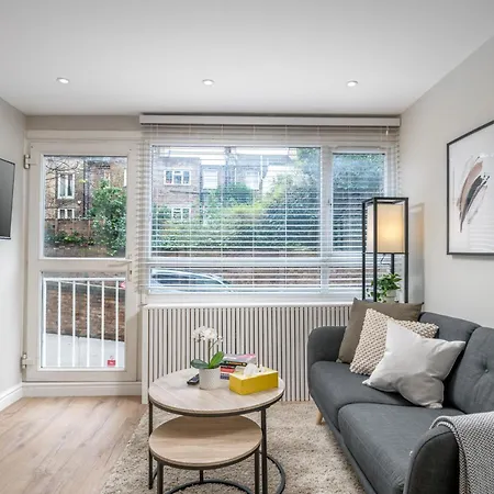 Westfield 2 Bedroom Near Notting Hill Appartement