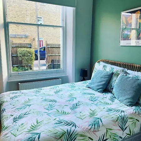 Richmond & Gardens Cozy Garden Flat By The Pagoda Lejlighed Saint Kew